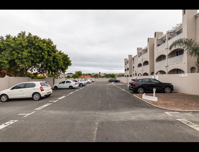 BEDROOM STUDIO APARTMENT FOR SALE IN BLOUBERG SANDS